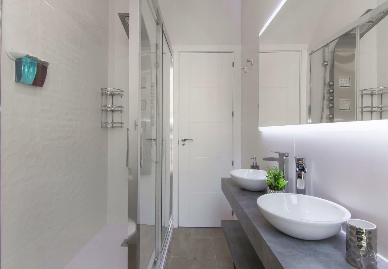 مدريد Sol Luxury Suites المظهر الخارجي الصورة